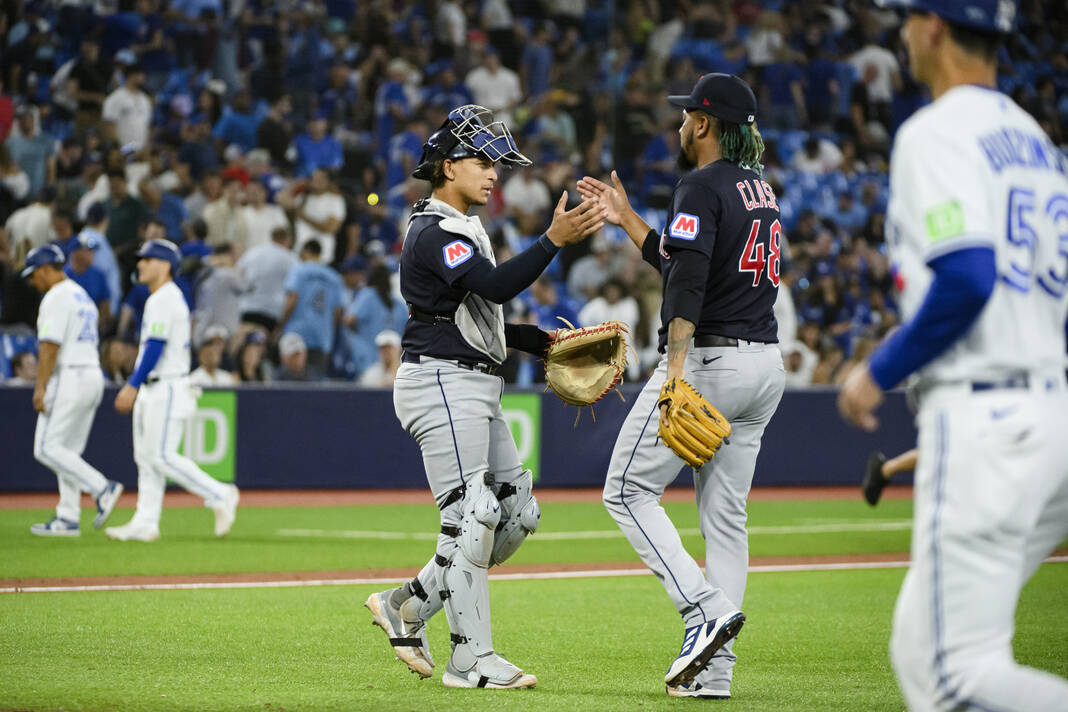 Rookie Steve Kwan hits first homer, Guardians beat Blue Jays