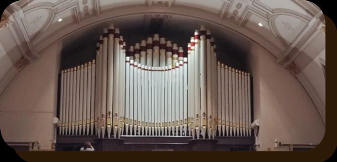 Organ by Candlelight